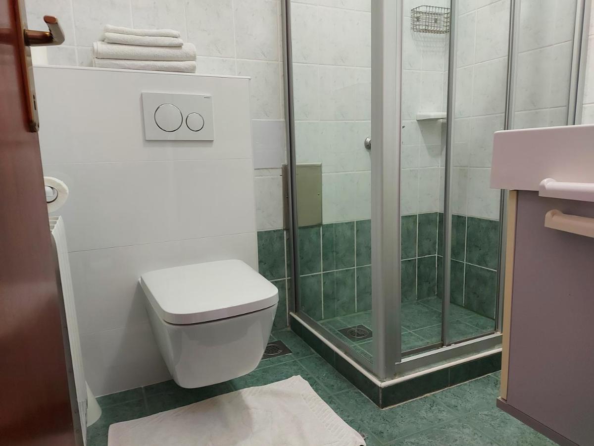 Gorgonia Apartments & Suites Verunic Bagian luar foto