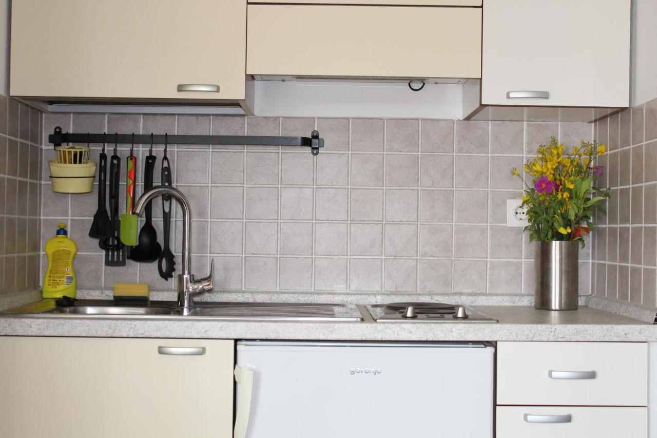 Gorgonia Apartments & Suites Verunic Bagian luar foto