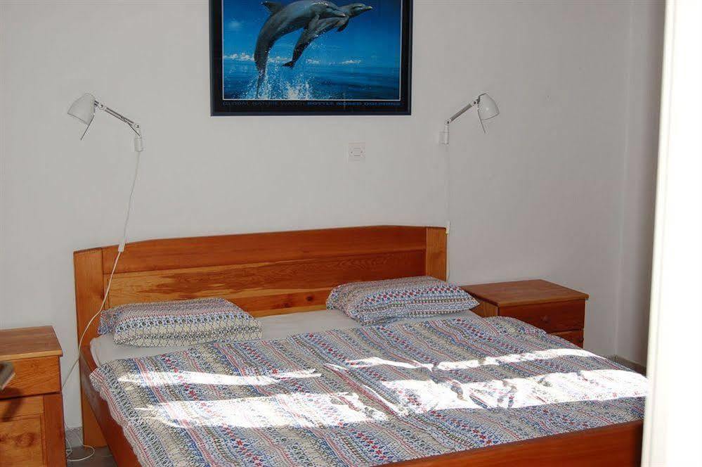 Gorgonia Apartments & Suites Verunic Bagian luar foto