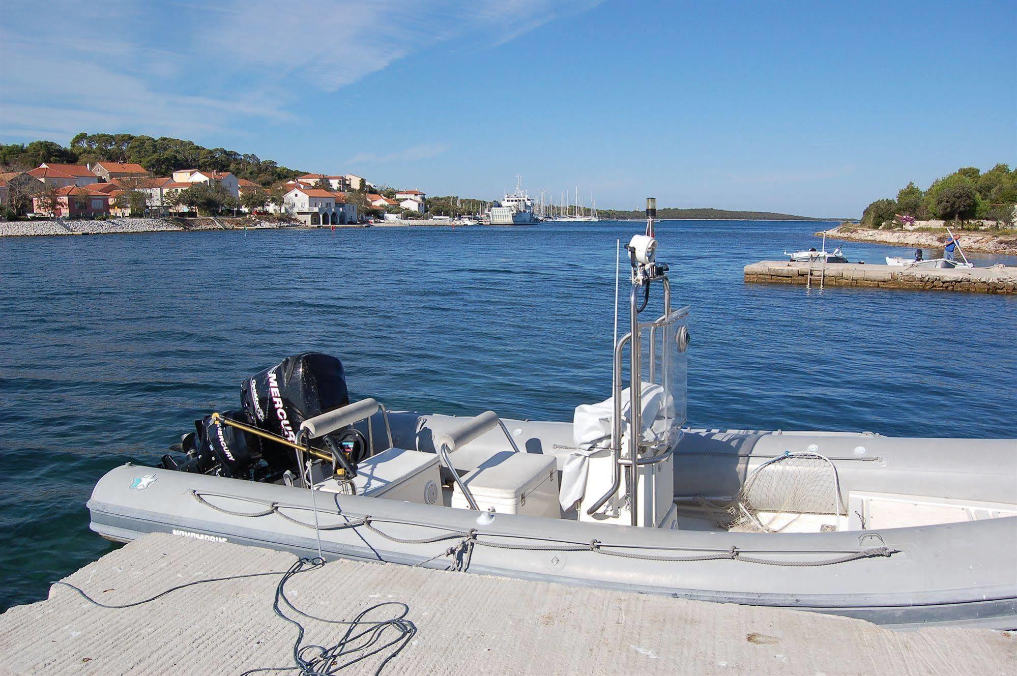 Gorgonia Apartments & Suites Verunic Bagian luar foto